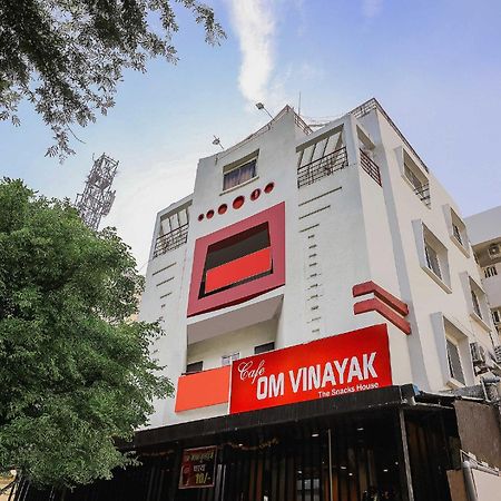 Collection O 3761 Hotel Shree Datta Indore Exterior foto