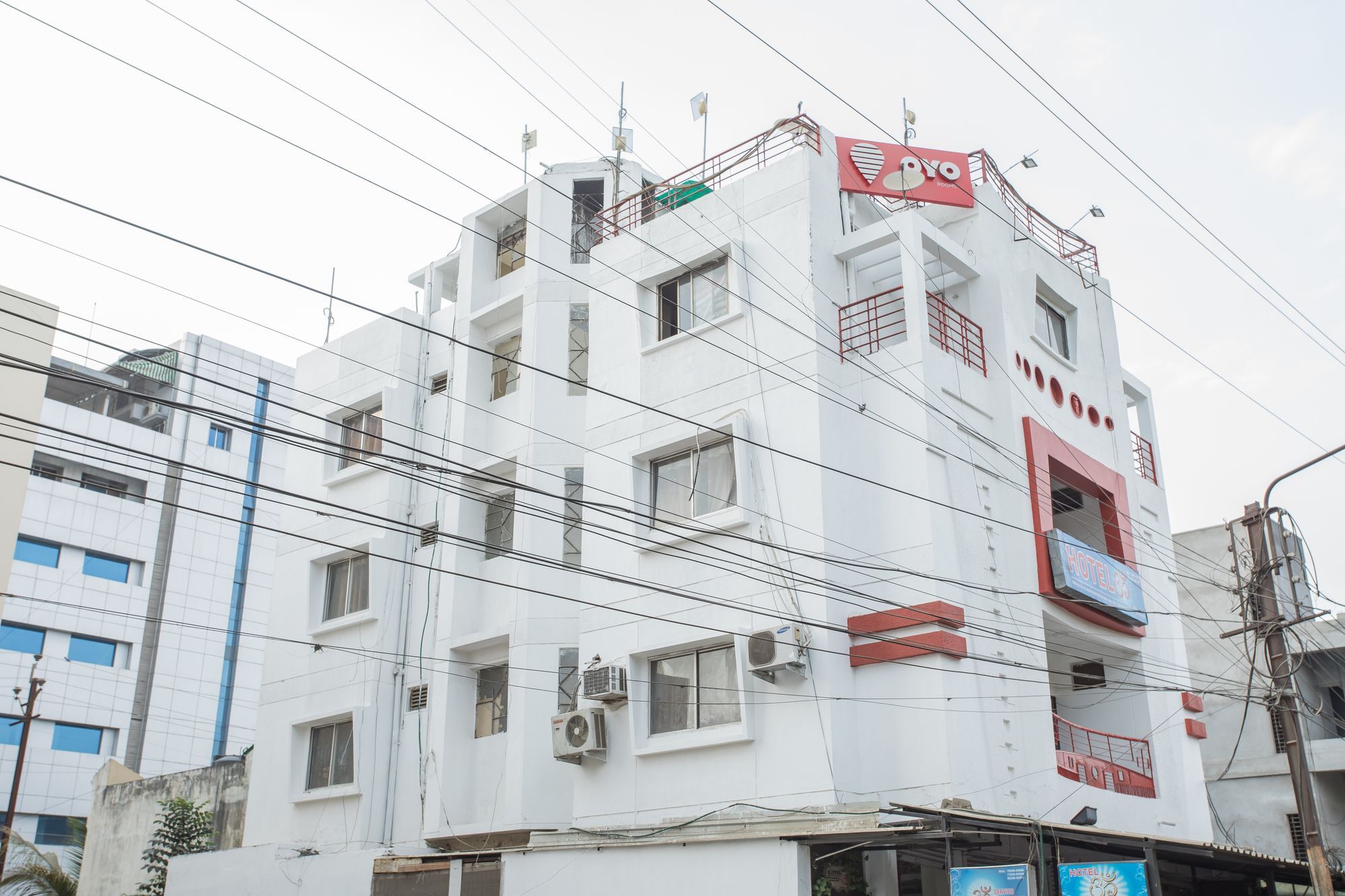 Collection O 3761 Hotel Shree Datta Indore Exterior foto